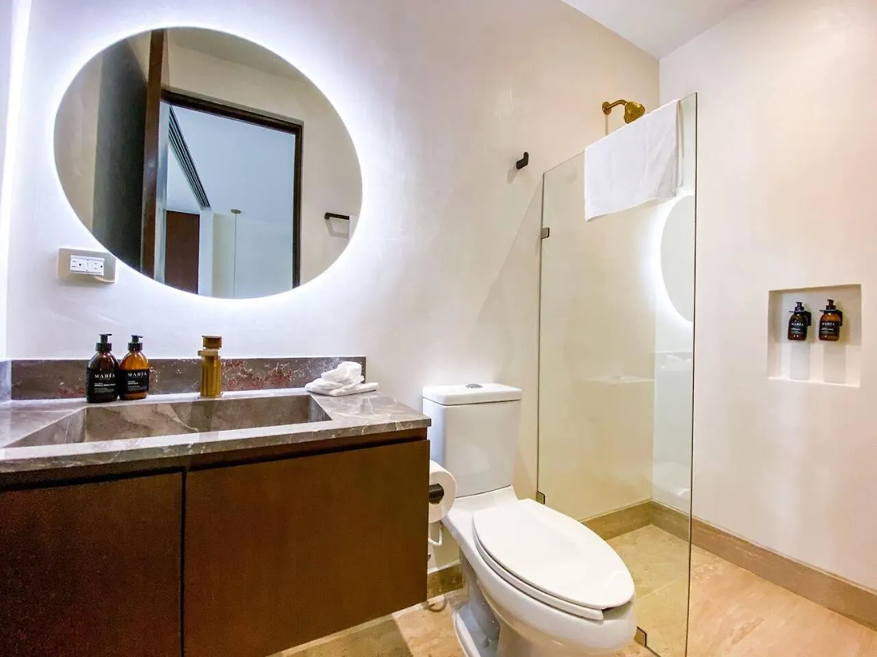 Apartment Spacious 1. 5 Bedroom Home Steps To Hunab Center And Stores Tulum Mexico